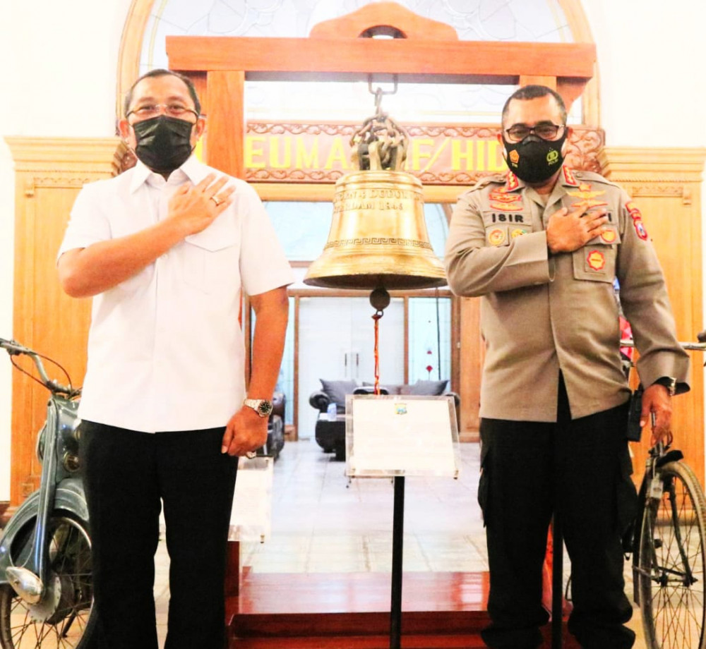 Sahat Dukung Polrestabes Surabaya  Tegakkan Protokol Kesehatan dan Usulkan Dialog Untuk Cari Solusi Masalah Covid 19 di Suramadu